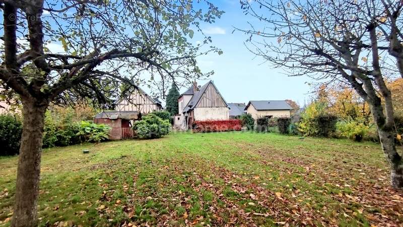 Maison à AMFREVILLE-SOUS-LES-MONTS