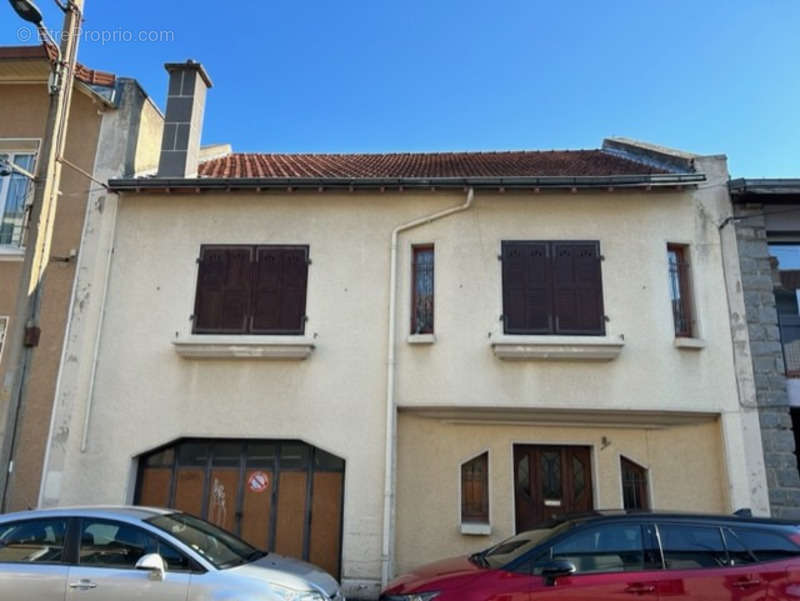 Maison à CLERMONT-FERRAND