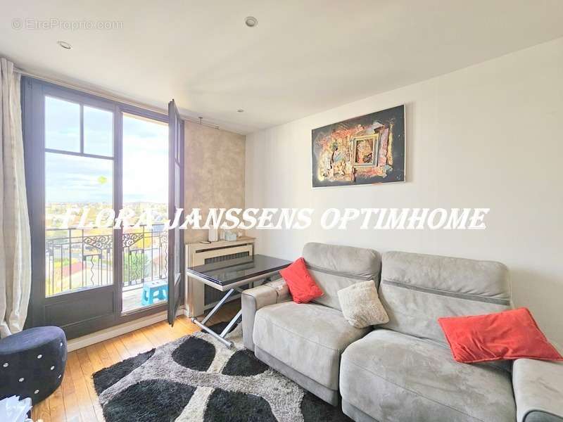 Appartement à COLOMBES