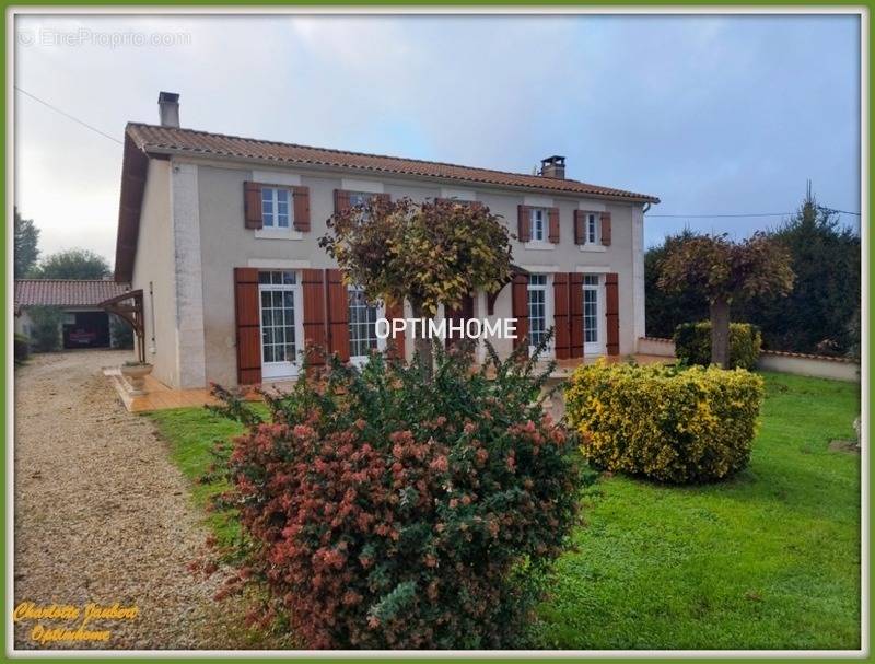 Maison à CHALAIS