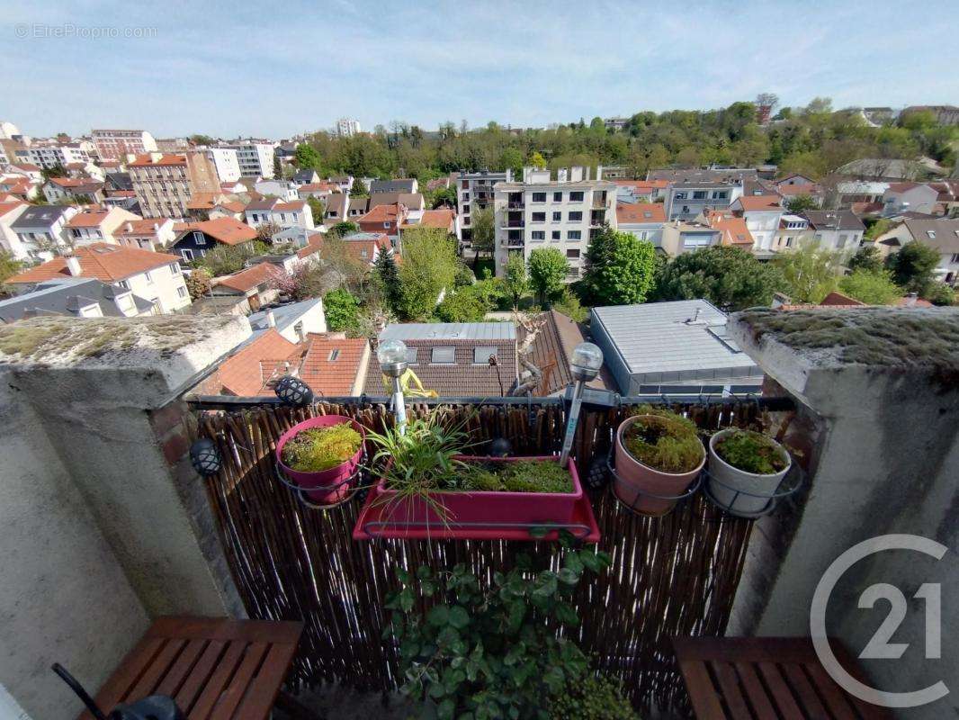 Appartement à FONTENAY-SOUS-BOIS