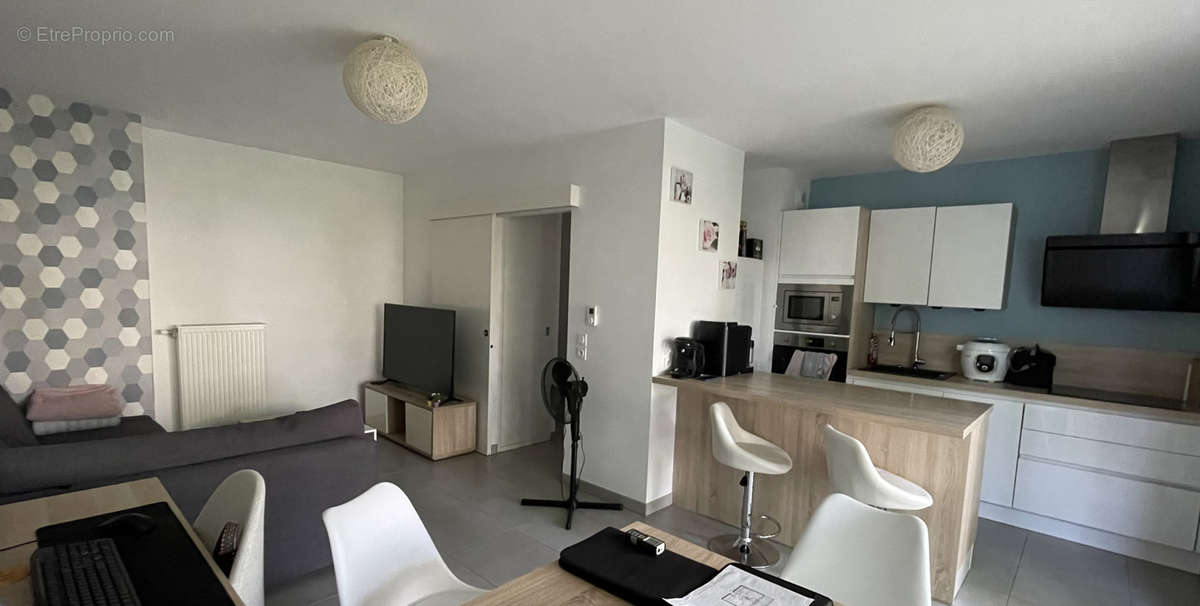 Appartement à SAINT-BRICE-COURCELLES