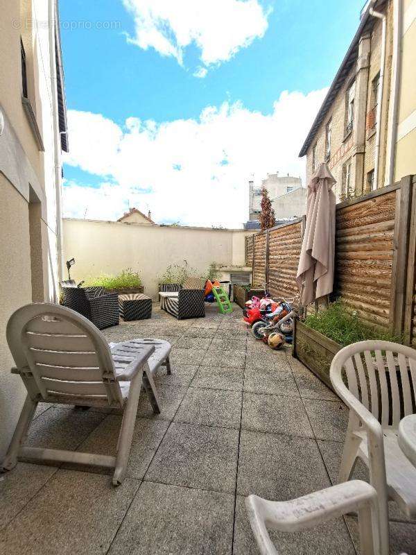 Appartement à MAISONS-ALFORT