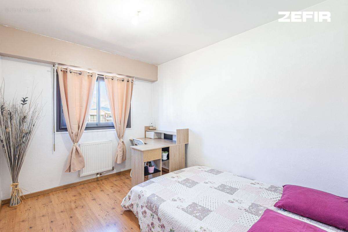 Appartement à MANDELIEU-LA-NAPOULE