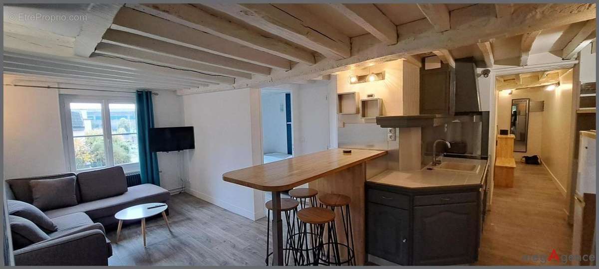 Appartement à DEVILLE-LES-ROUEN