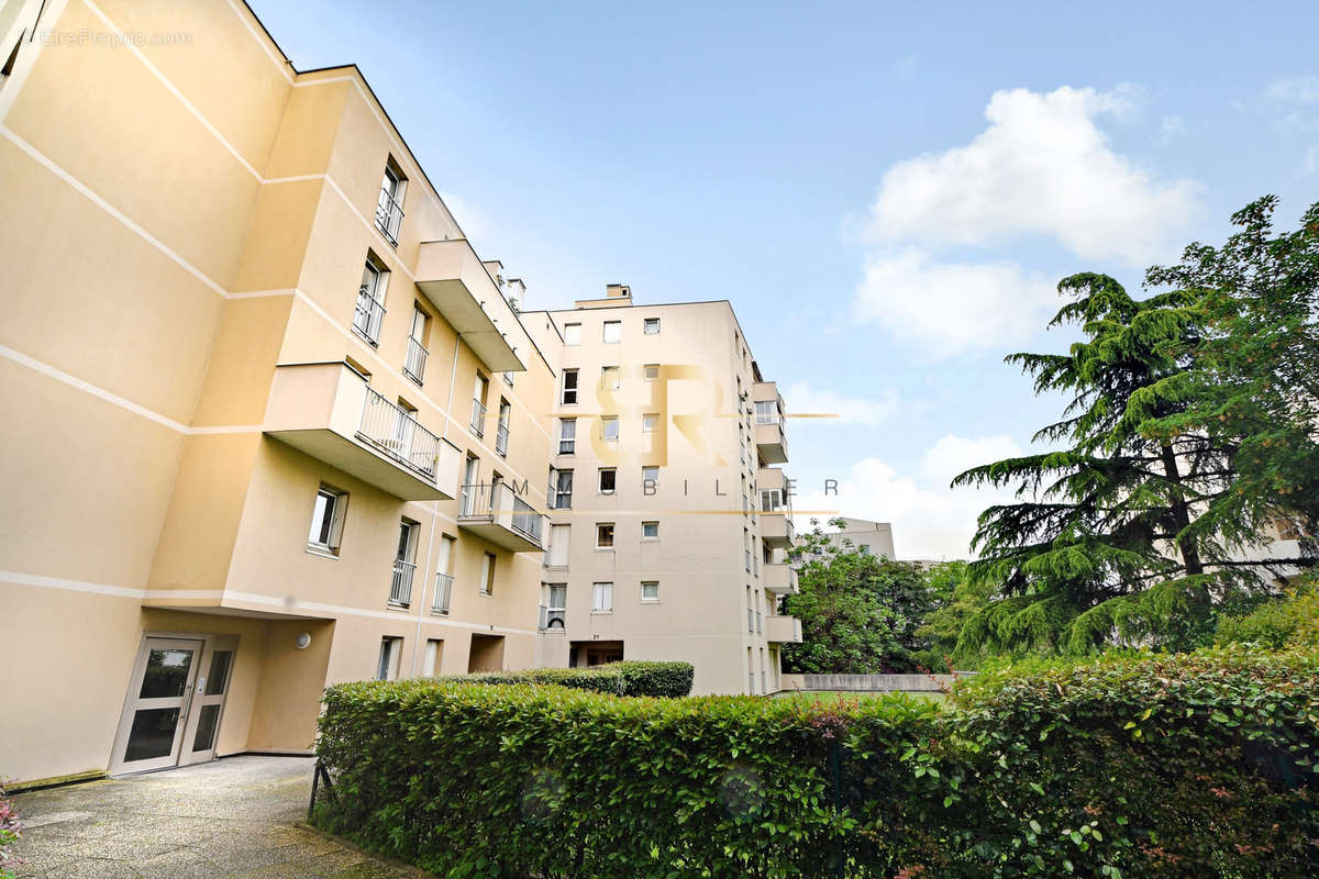 Appartement à LE KREMLIN-BICETRE