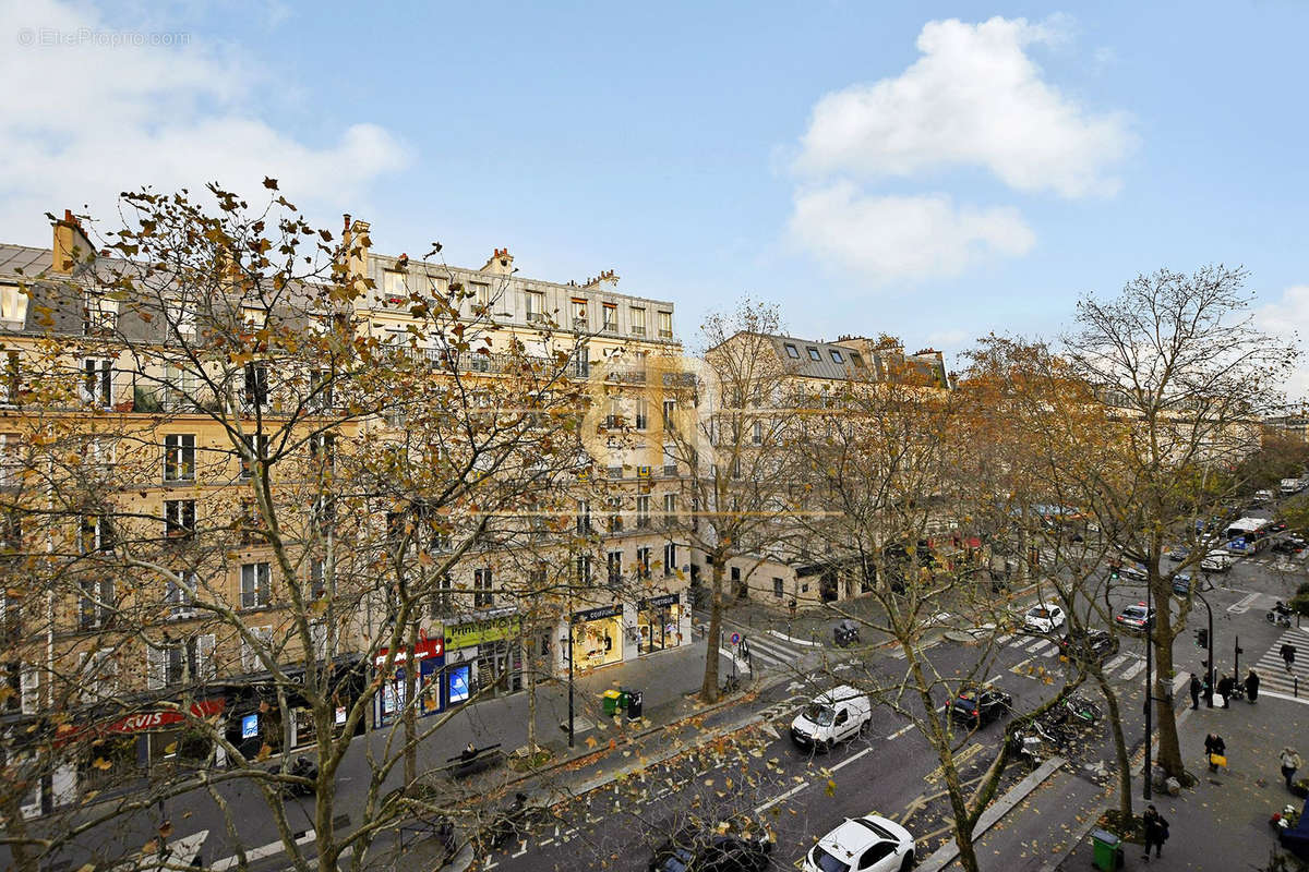 Appartement à PARIS-11E