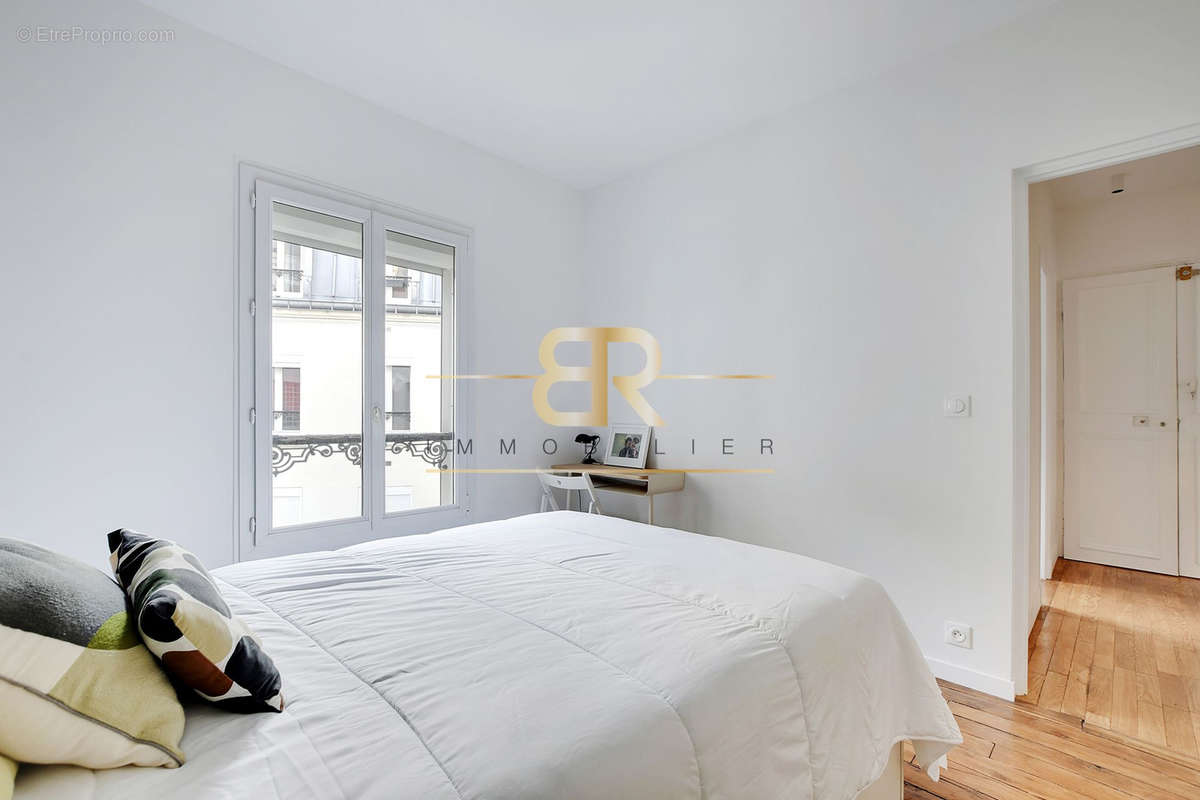 Appartement à PARIS-11E