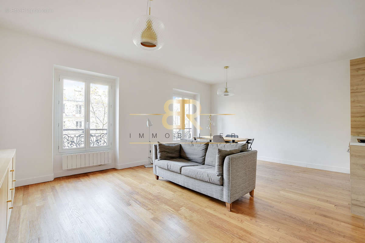 Appartement à PARIS-11E