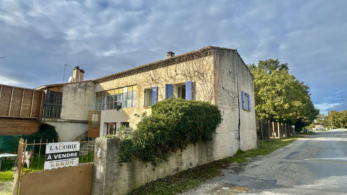 Maison à COLLORGUES