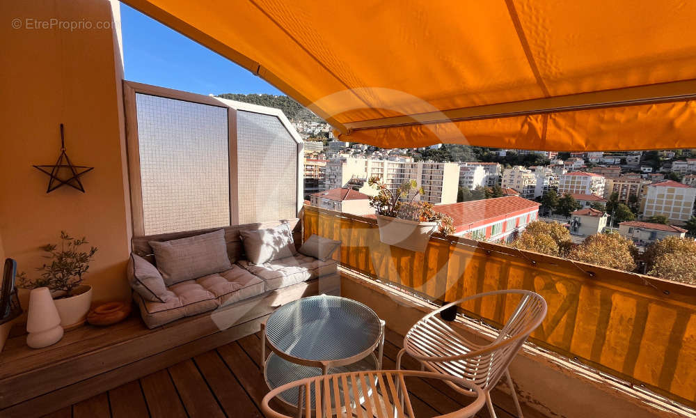 Appartement à NICE