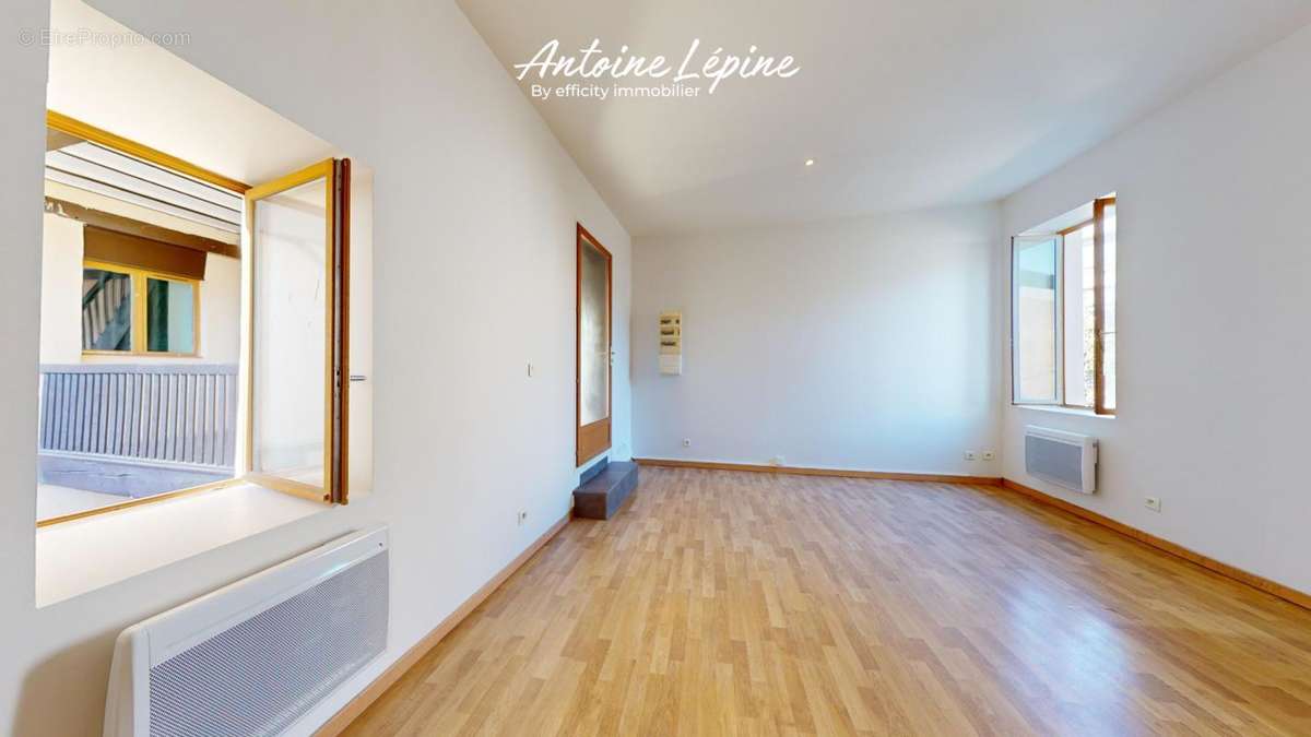 Appartement à GRIGNY