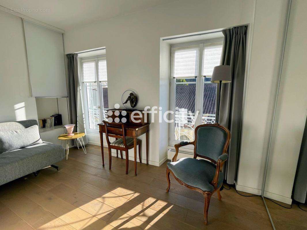 Appartement à LA ROCHELLE