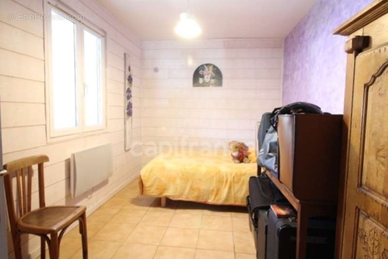 Appartement à L&#039;ESTRECHURE