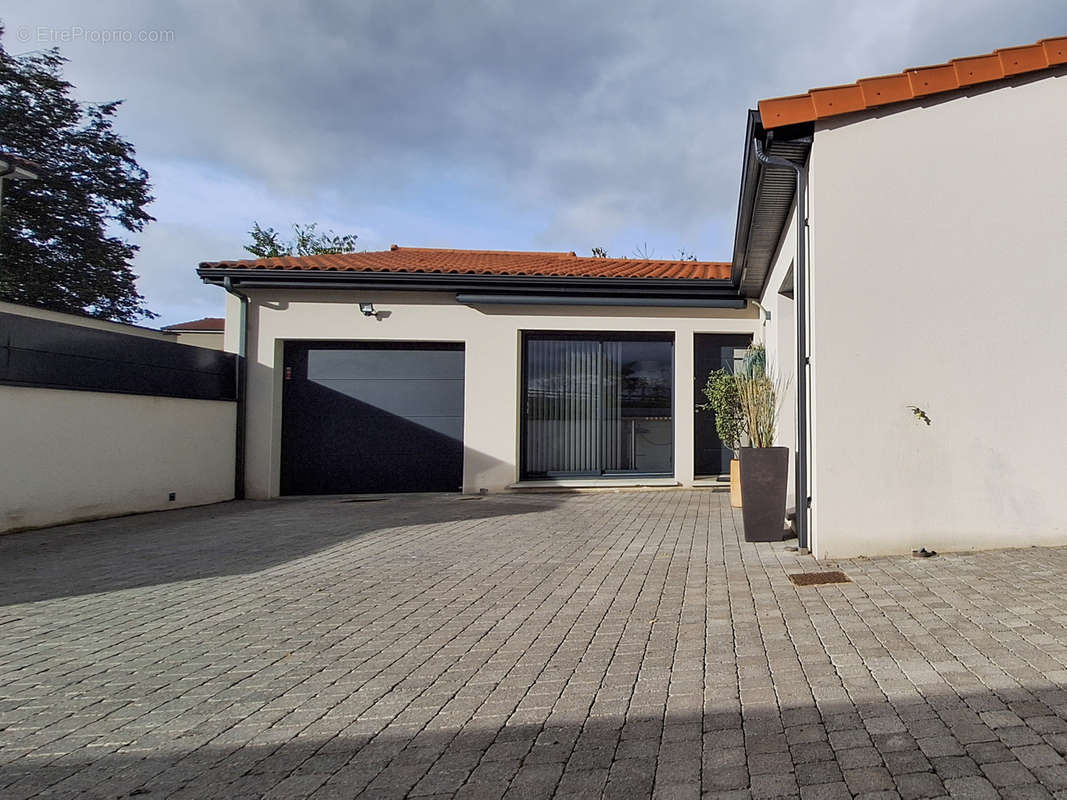 Maison à CLERMONT-FERRAND