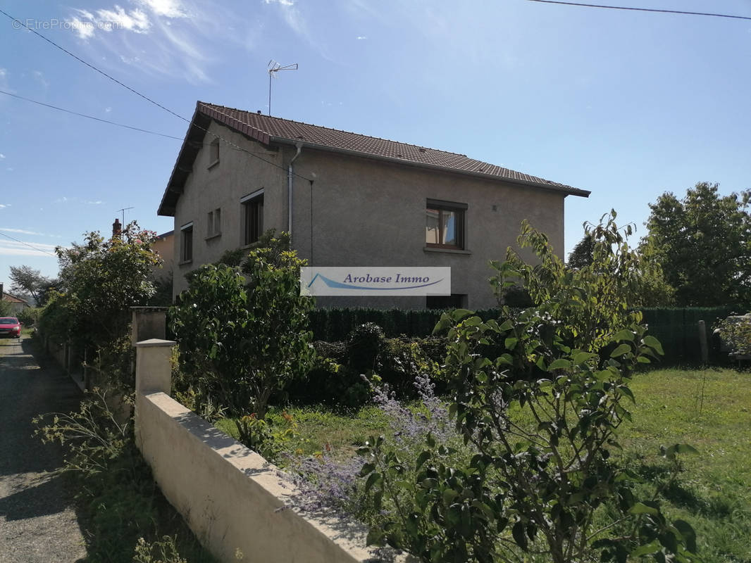 Maison à BRASSAC-LES-MINES