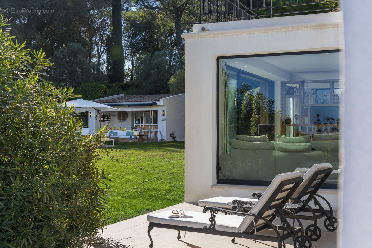 Maison à MOUGINS