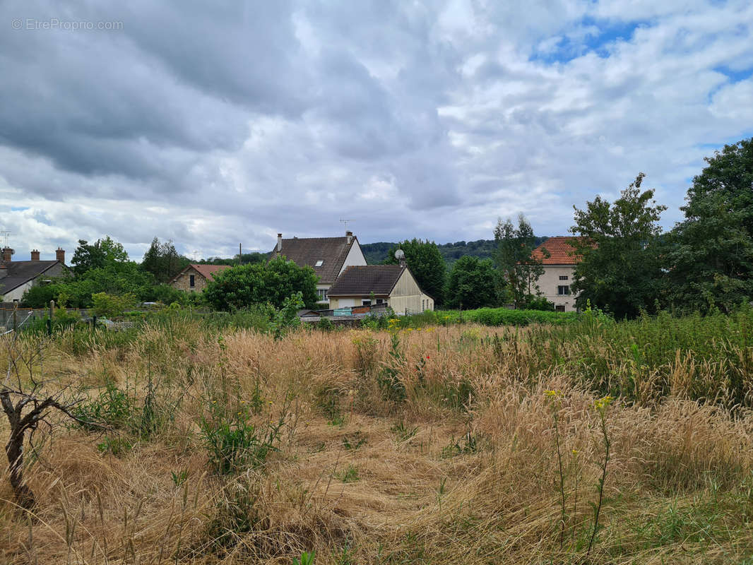 Terrain à MARCOUSSIS