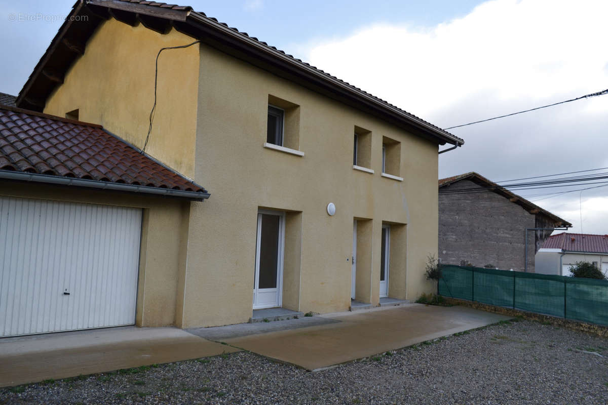 Maison à BOURGOIN-JALLIEU