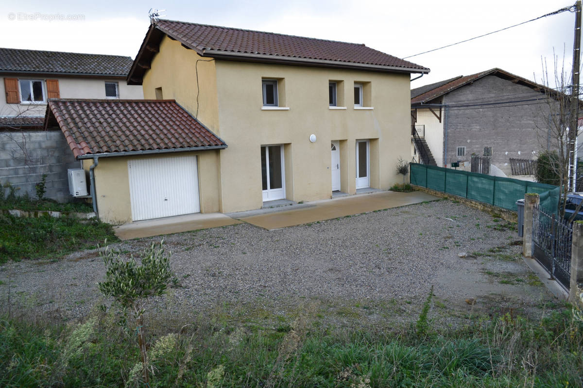 Maison à BOURGOIN-JALLIEU