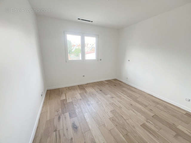 Appartement à LE PERREUX-SUR-MARNE