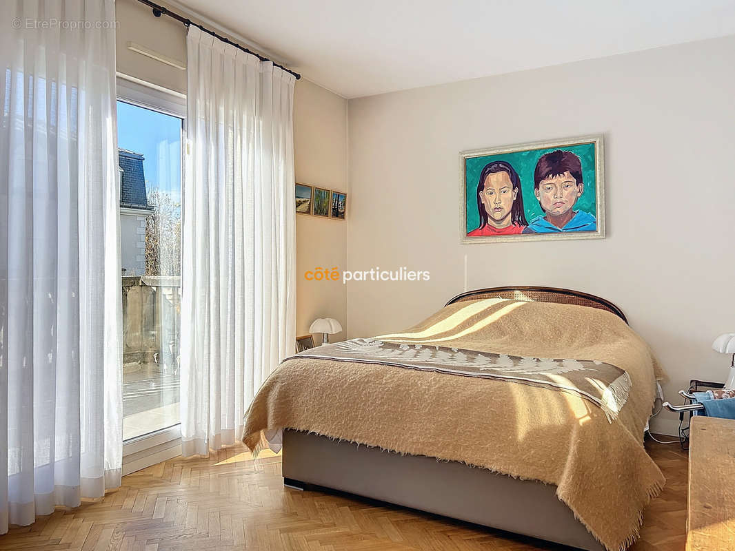 Appartement à SAINT-MAUR-DES-FOSSES