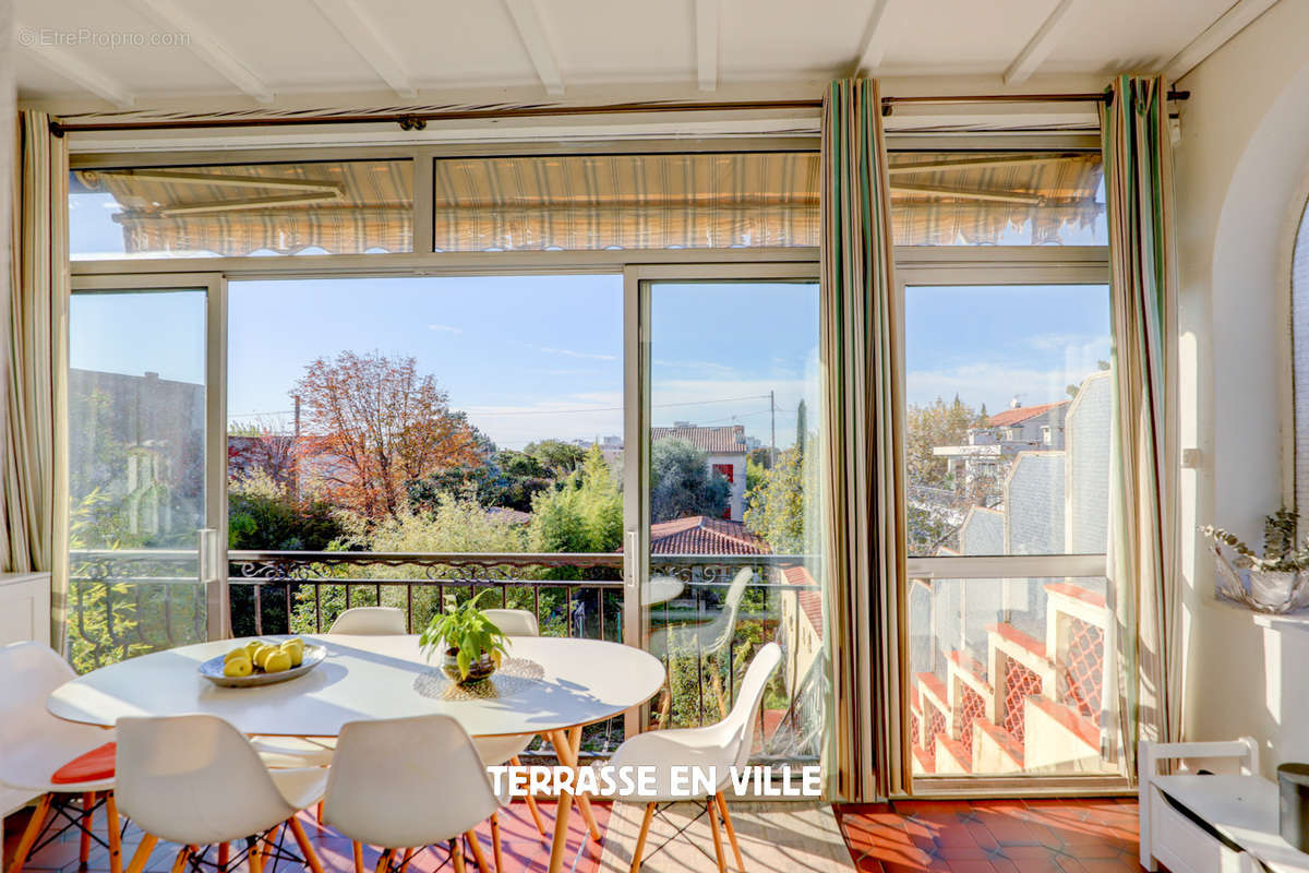 Appartement à MARSEILLE-12E