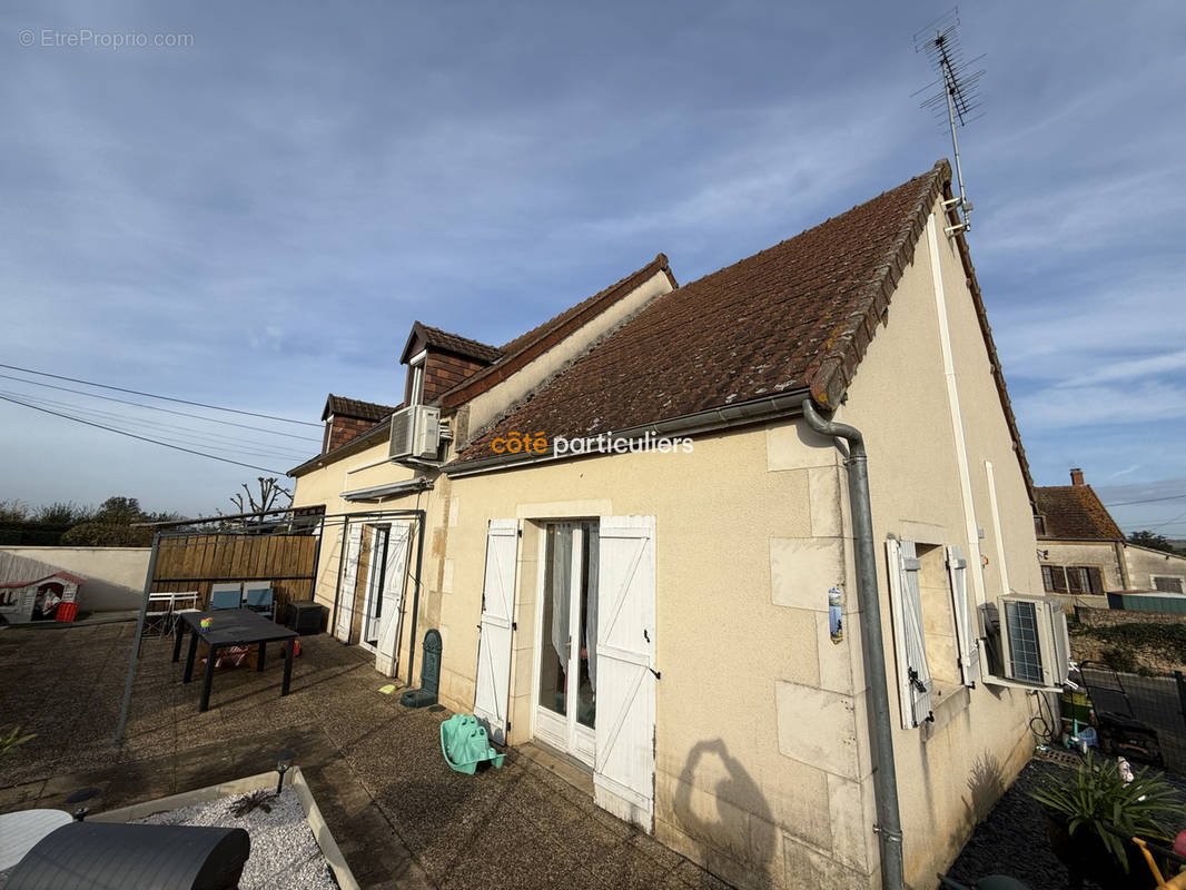 Maison à CHARENTON-DU-CHER