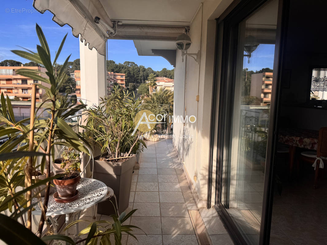 Appartement à SANARY-SUR-MER