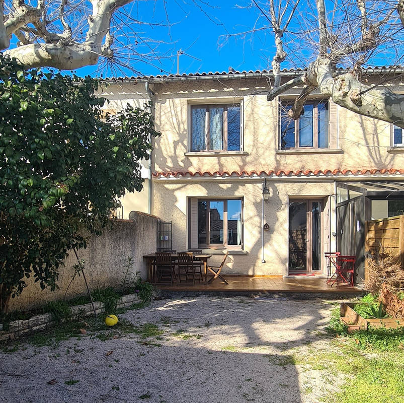 Maison à AVIGNON