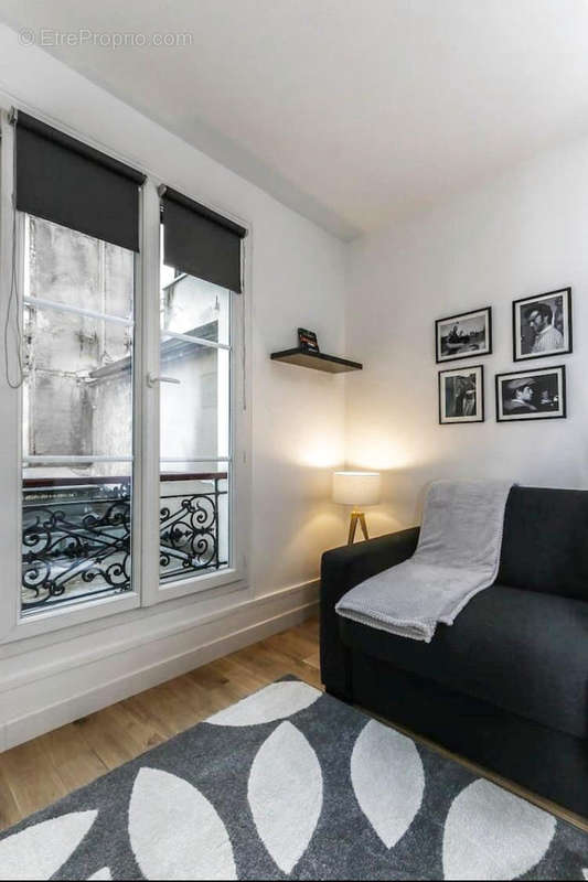 Appartement à PARIS-10E