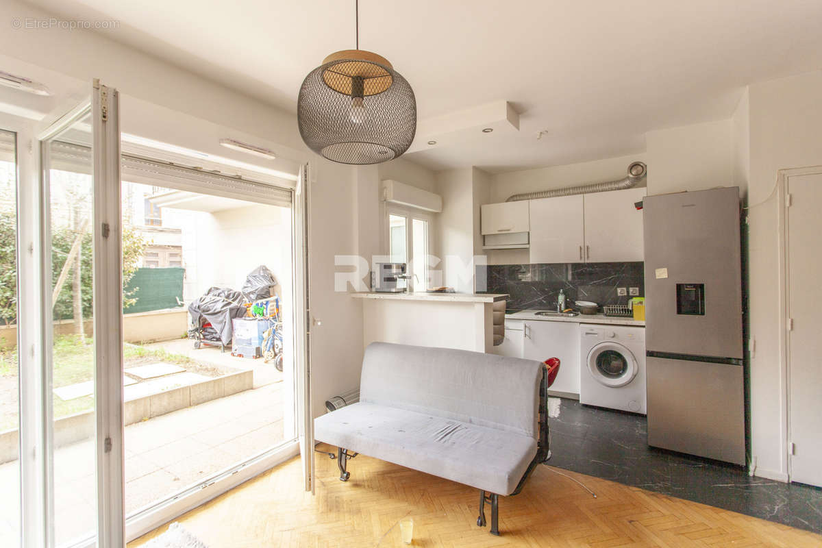 Appartement à NANTERRE