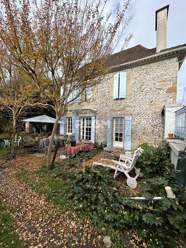 Maison à NAY