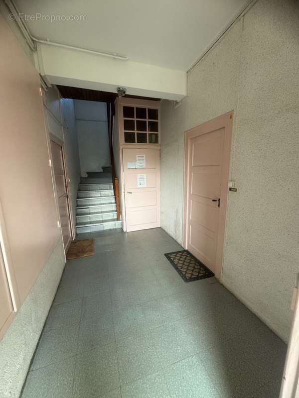 Appartement à SEVREY