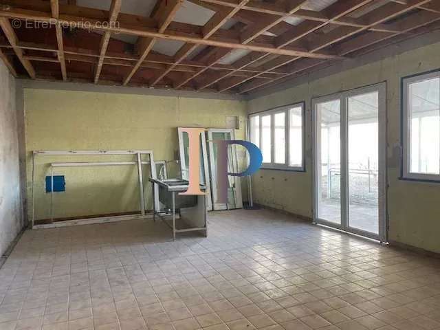 Appartement à SAINT-NIZIER-SOUS-CHARLIEU