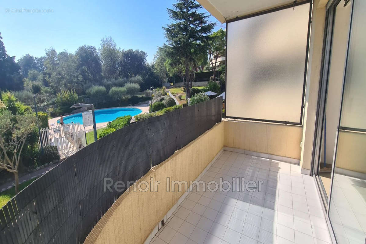 Appartement à VILLENEUVE-LOUBET