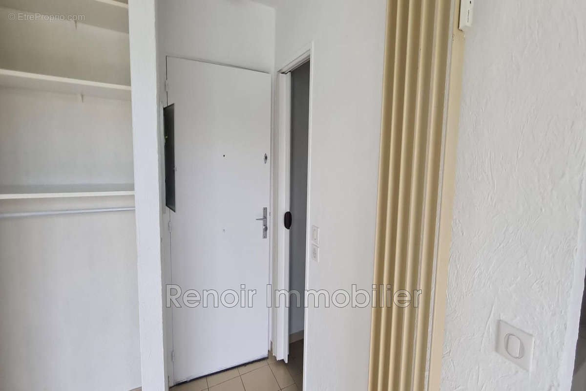 Appartement à VILLENEUVE-LOUBET