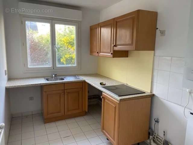 Appartement à LA GARENNE-COLOMBES