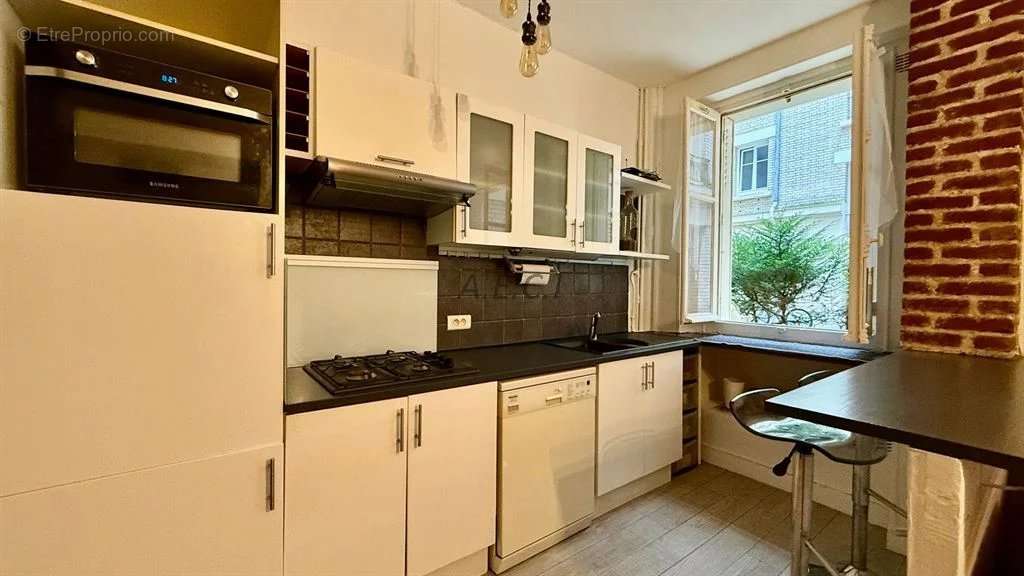 Appartement à ASNIERES-SUR-SEINE