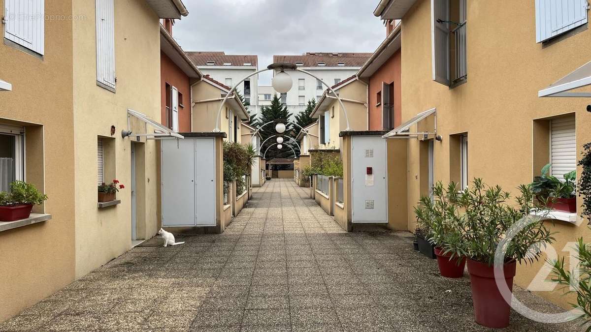 Appartement à VILLEURBANNE