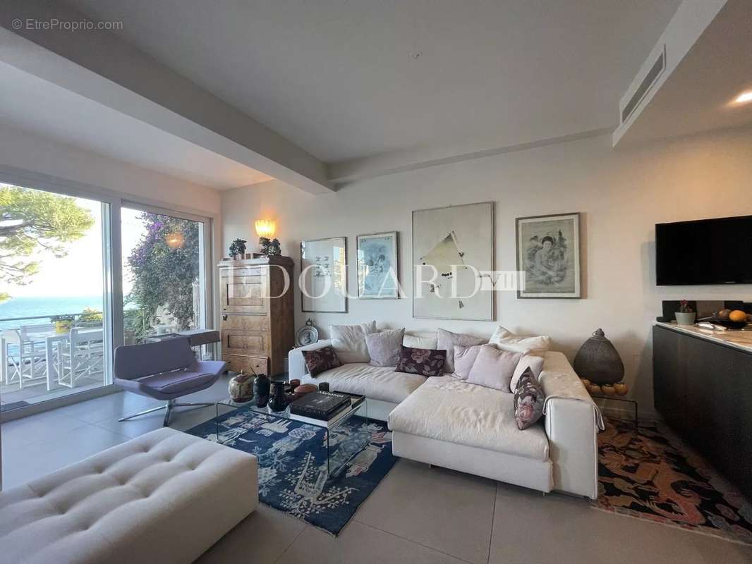 Appartement à ROQUEBRUNE-CAP-MARTIN