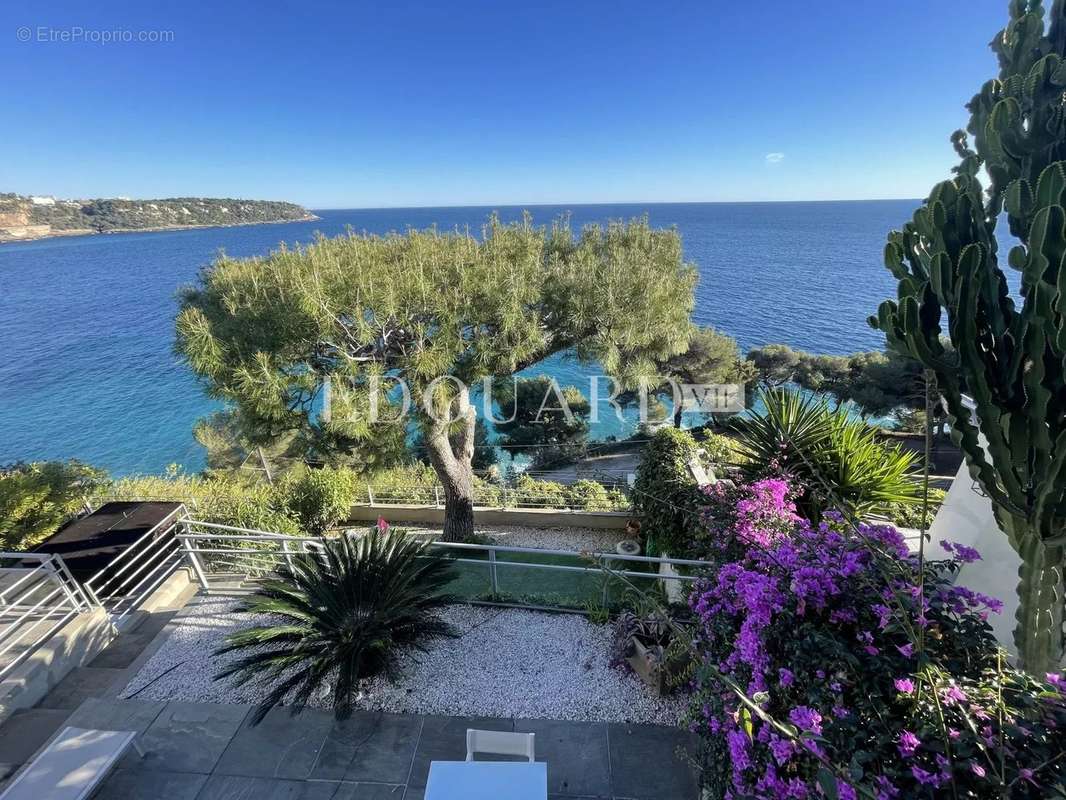 Appartement à ROQUEBRUNE-CAP-MARTIN