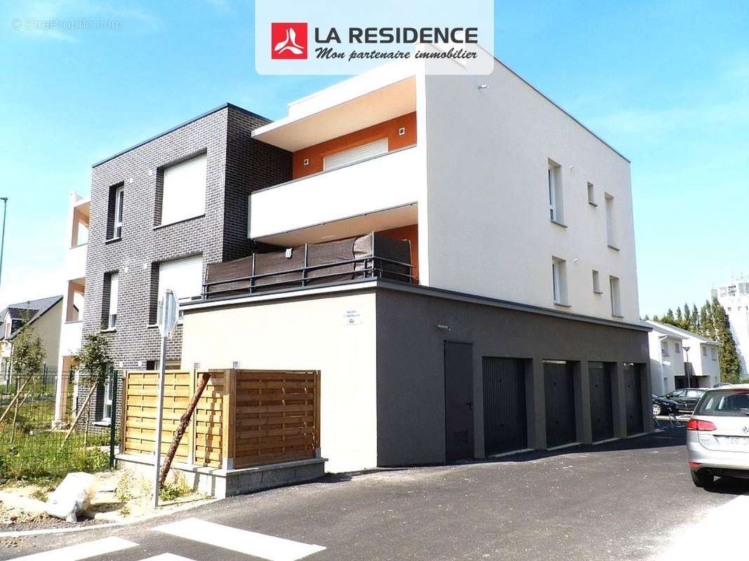 Appartement à SAINT-ETIENNE-DU-ROUVRAY