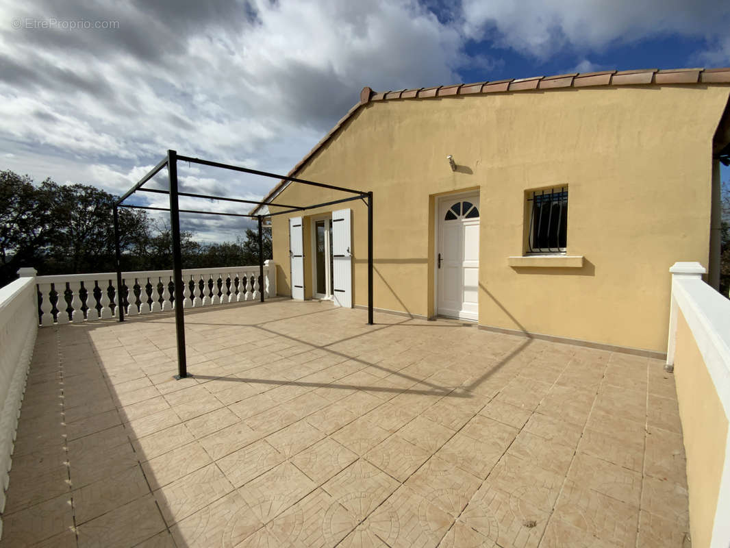 Maison à UZES