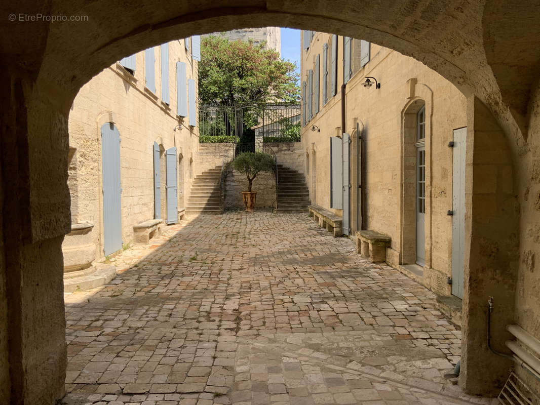 Appartement à UZES