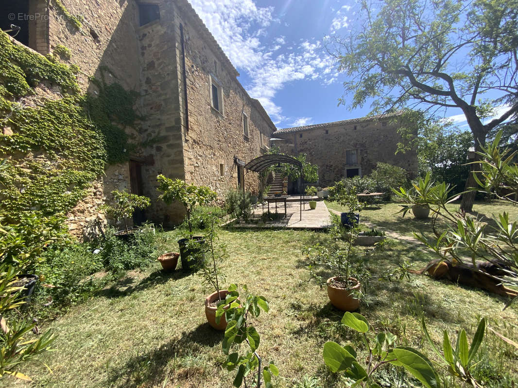 Maison à UZES