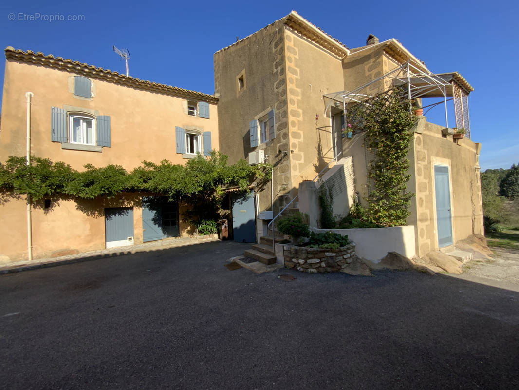 Maison à UZES