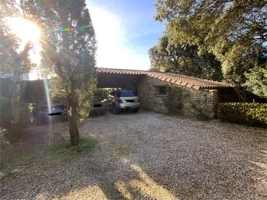 Maison à UZES