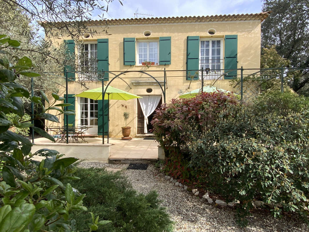 Maison à UZES