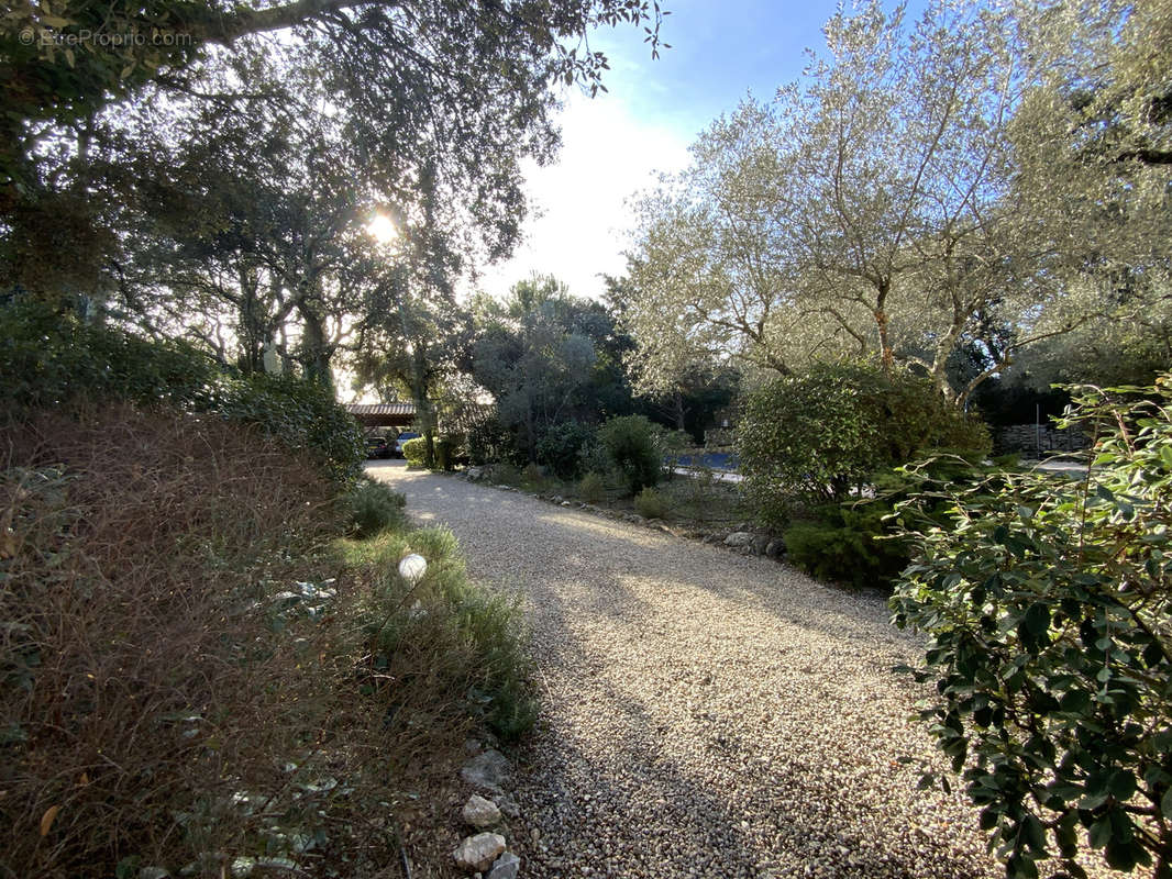 Maison à UZES